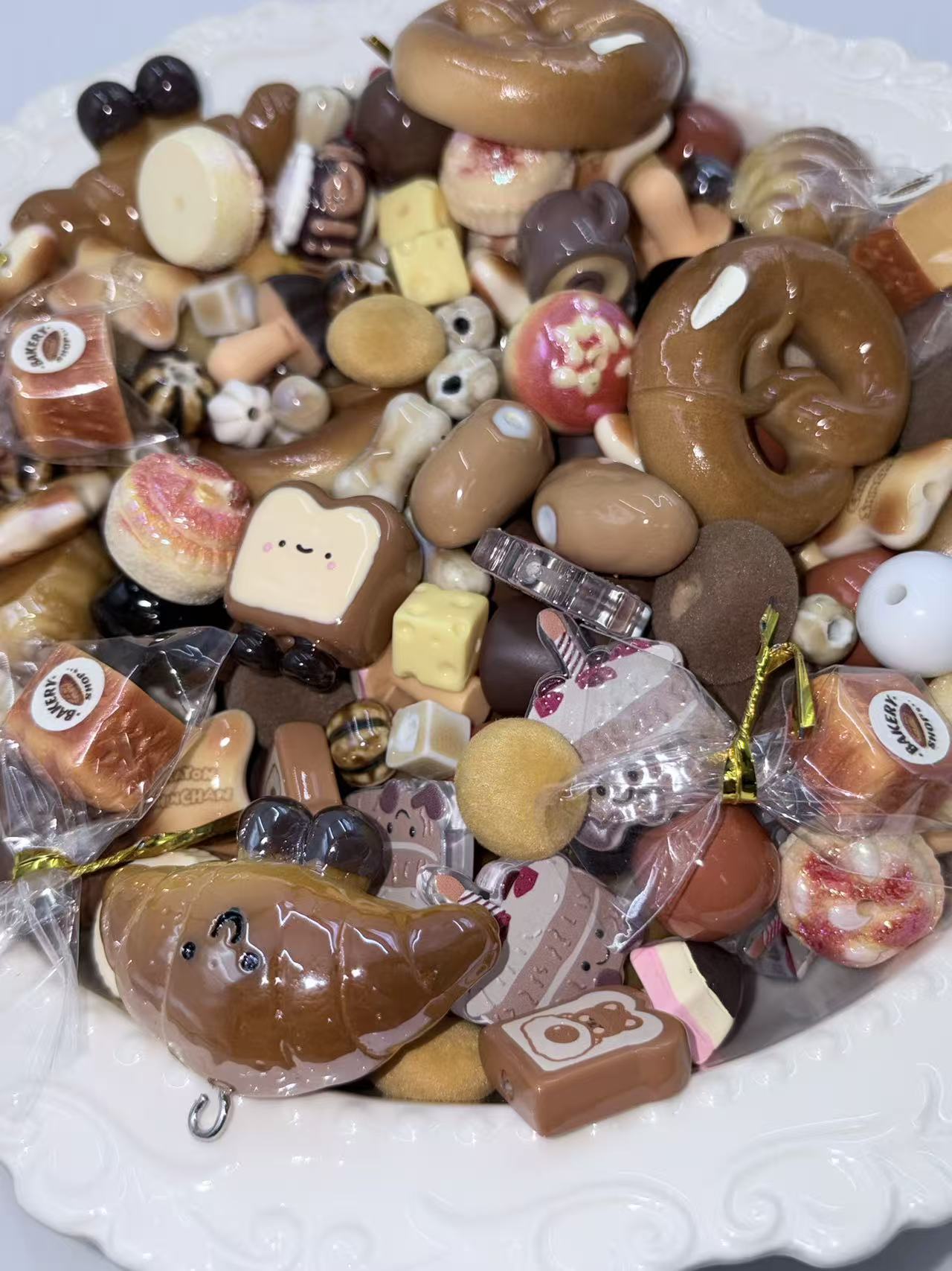 【Key Chain/Pen】Fluffy Bread